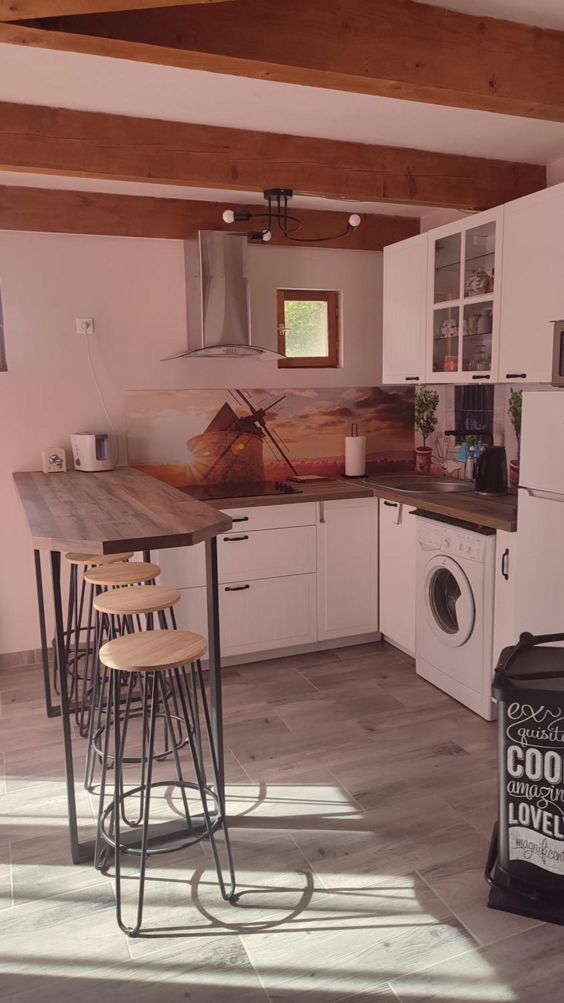 Chez Isa Et Ray, Un En Provence Holiday home *
